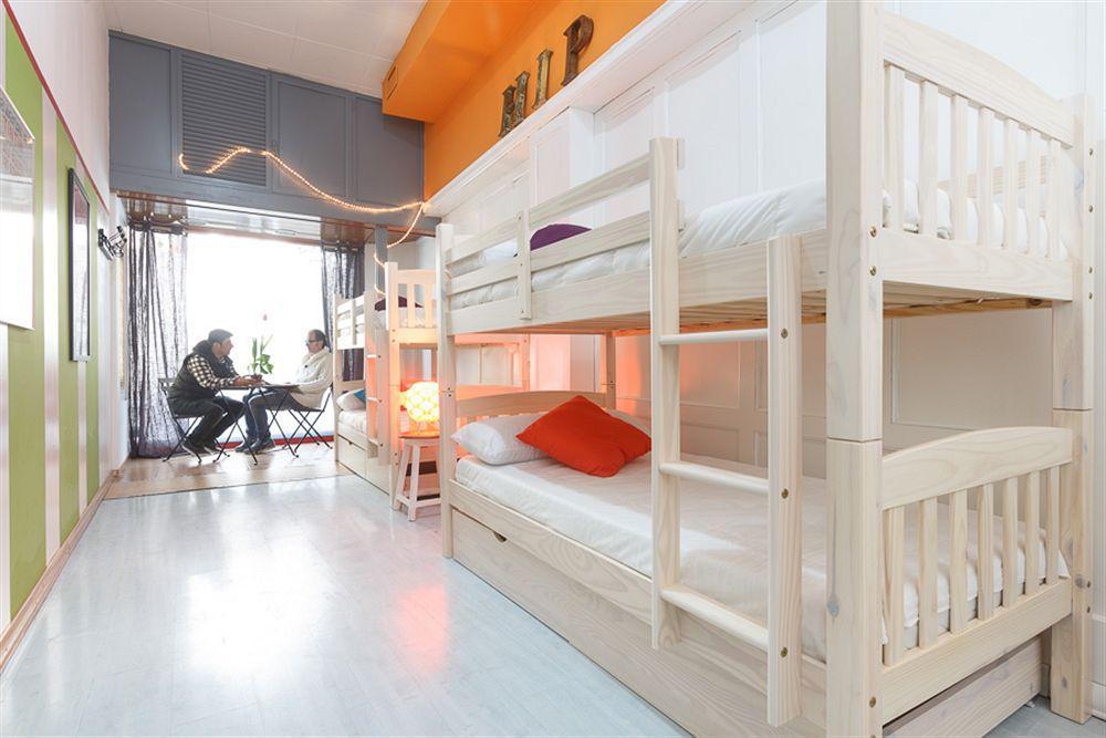 Hip Hostel Barcelona Exterior photo